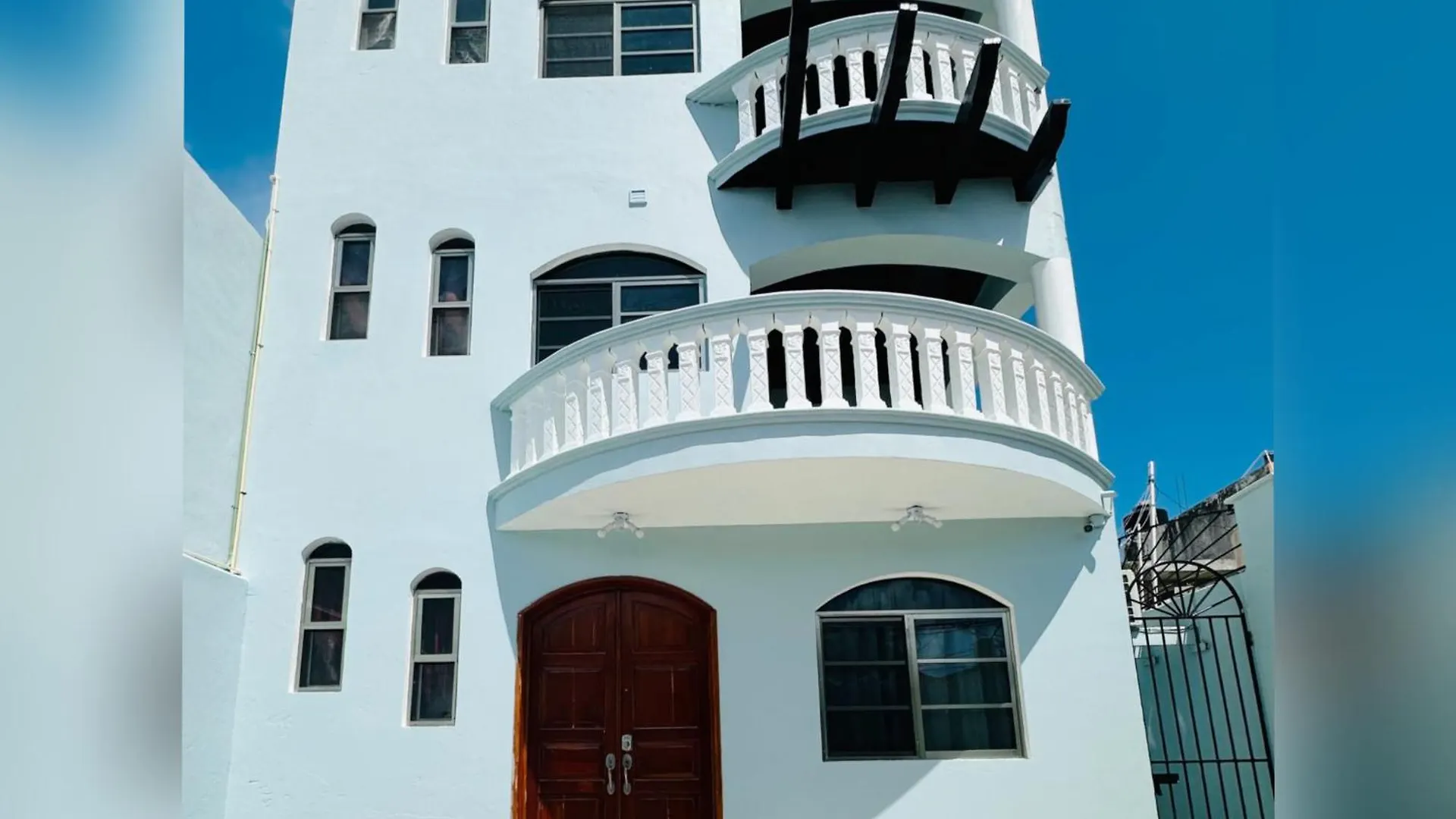 Alojamiento Entero Con Vista Al Mar Desde Terraza Y Balcon Isla Mujeres